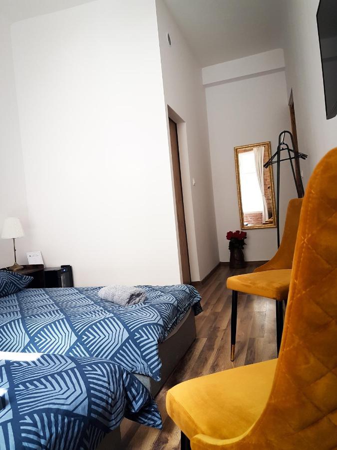 Topolove Rooms & Apartments คราคูฟ ภายนอก รูปภาพ